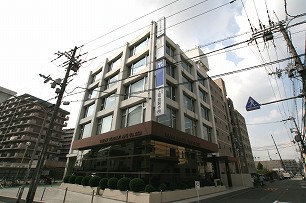 戸上ビル外観画像